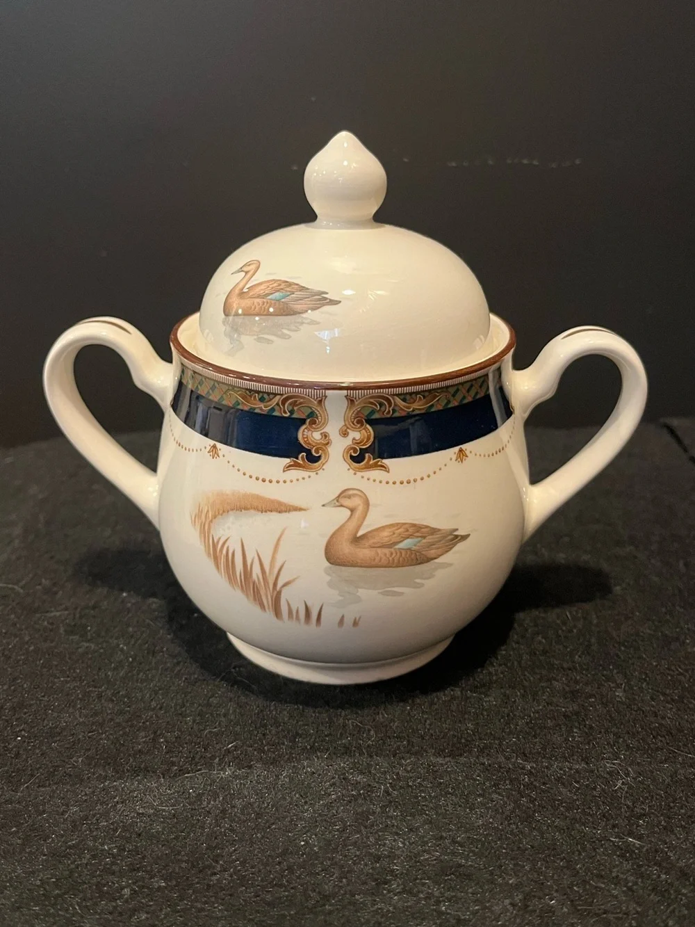 Keltcraft designed by Noritake Tranquil Glen Lidded Sugar Bowl with Duck Motif
